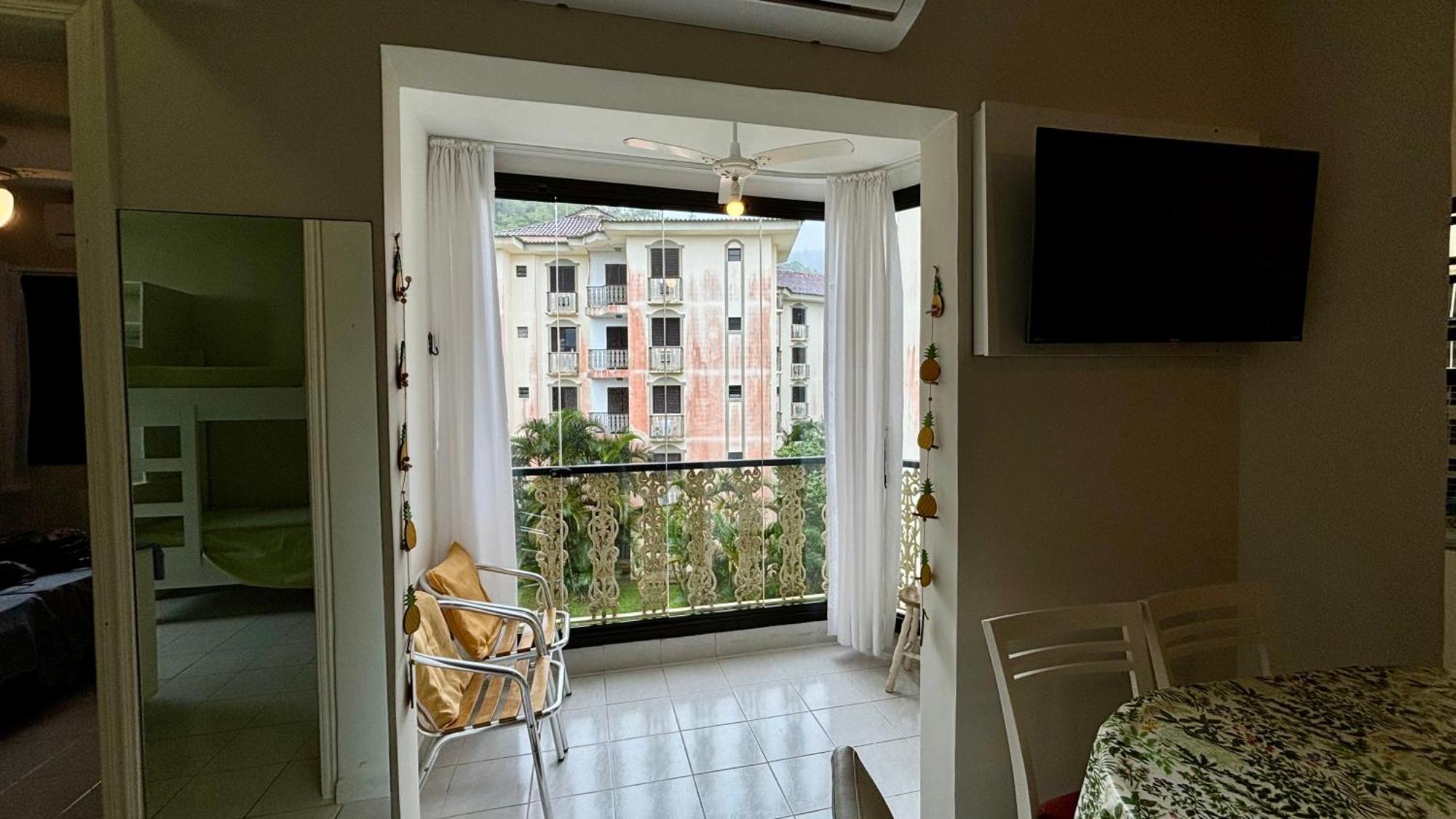 Condominio Com Muita Diversao Toninhas Убатуба Екстериор снимка